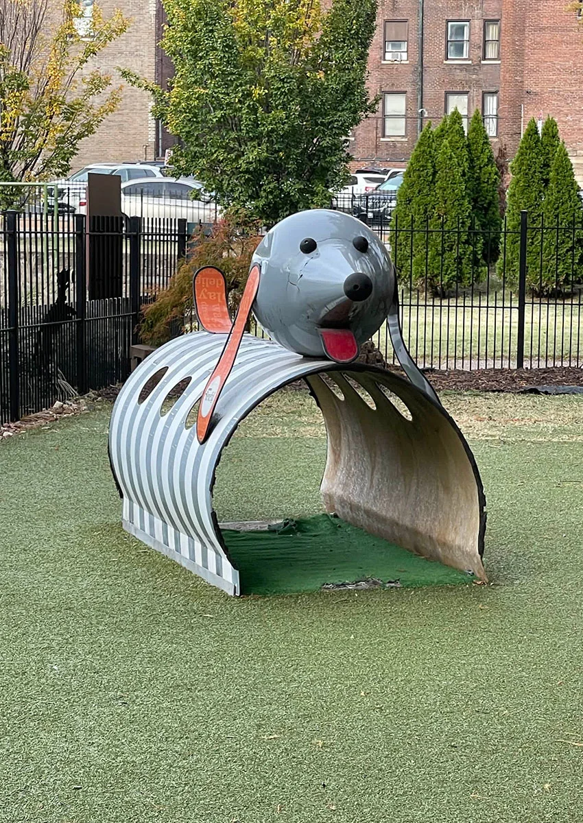 Dog tunnel from Purina